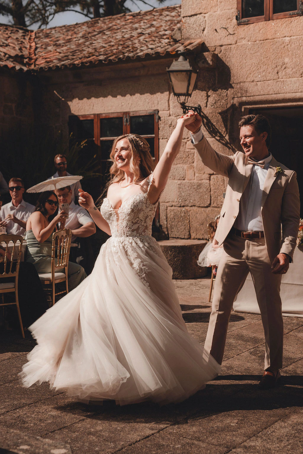 Alex and Brandon's real wedding in Galicia, photograph 10
