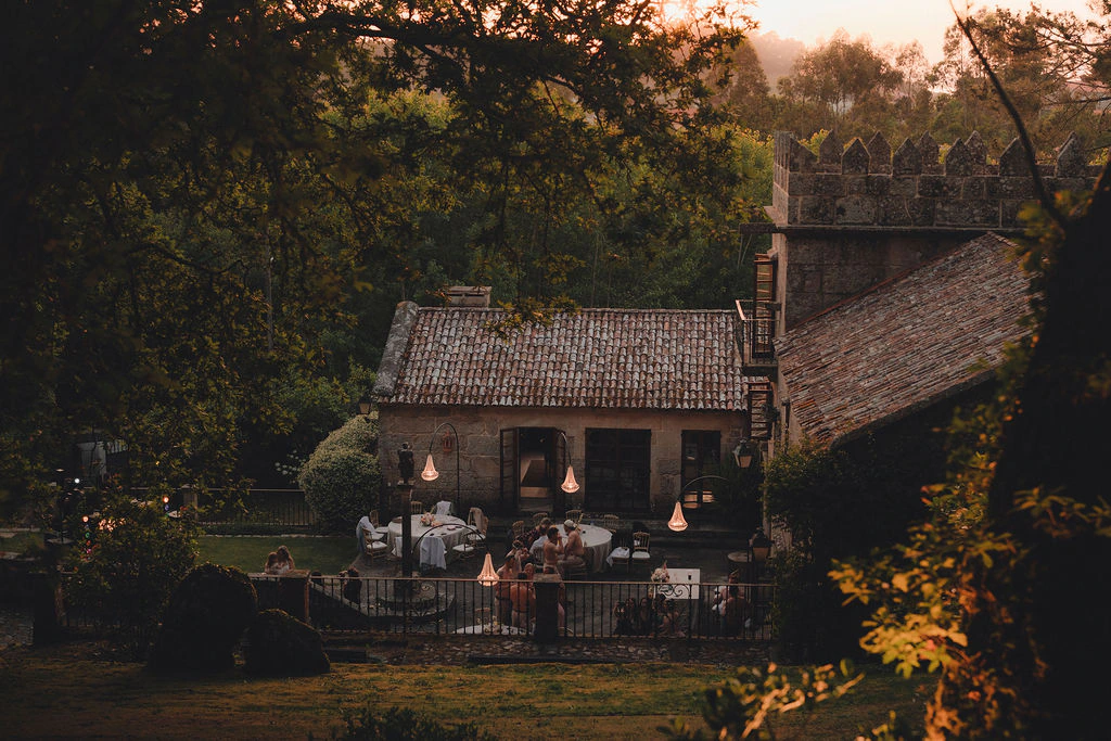 Alex and Brandon's real wedding in Galicia, photograph 14