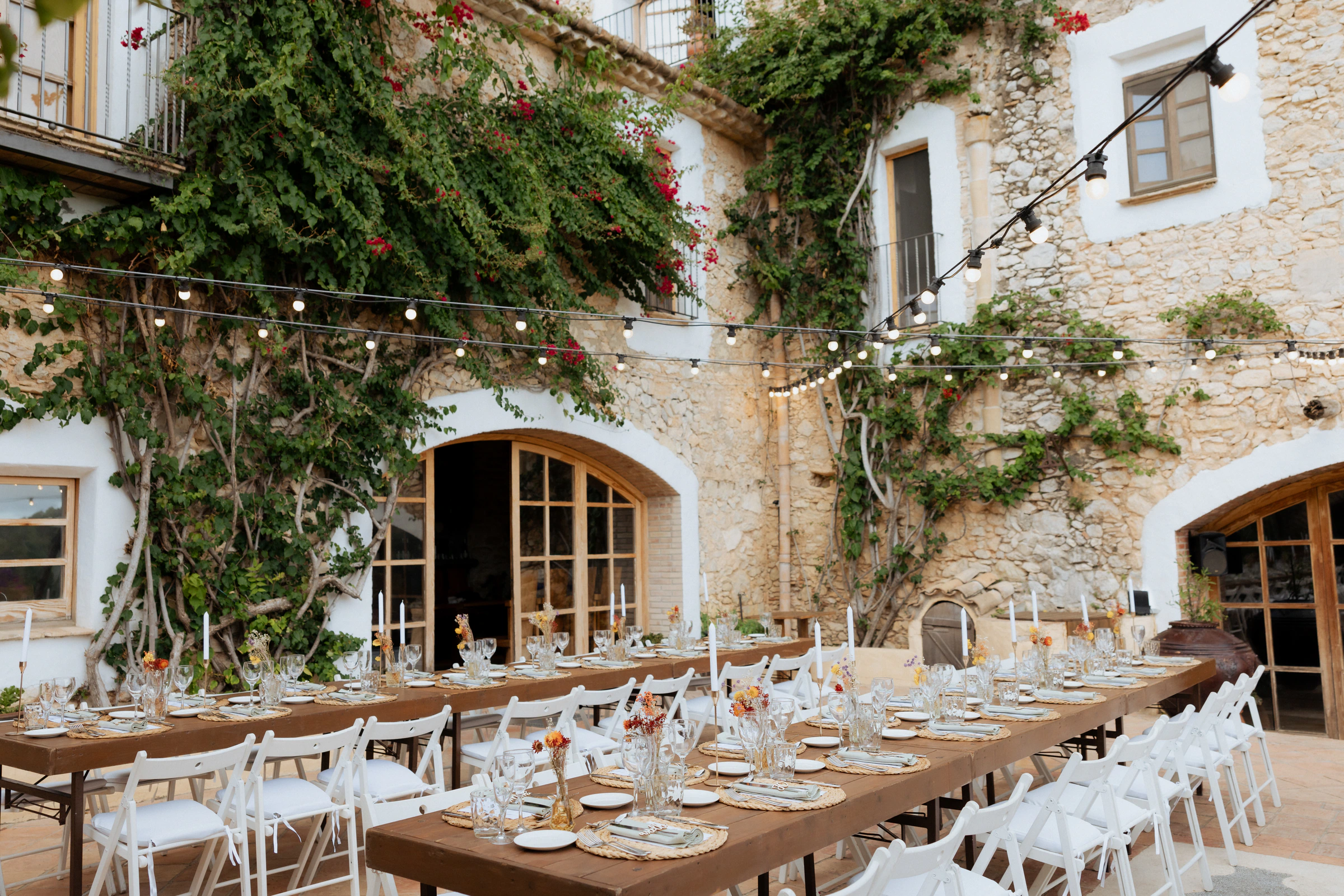 Anthony and Robin's real wedding in Sitges, photograph 18