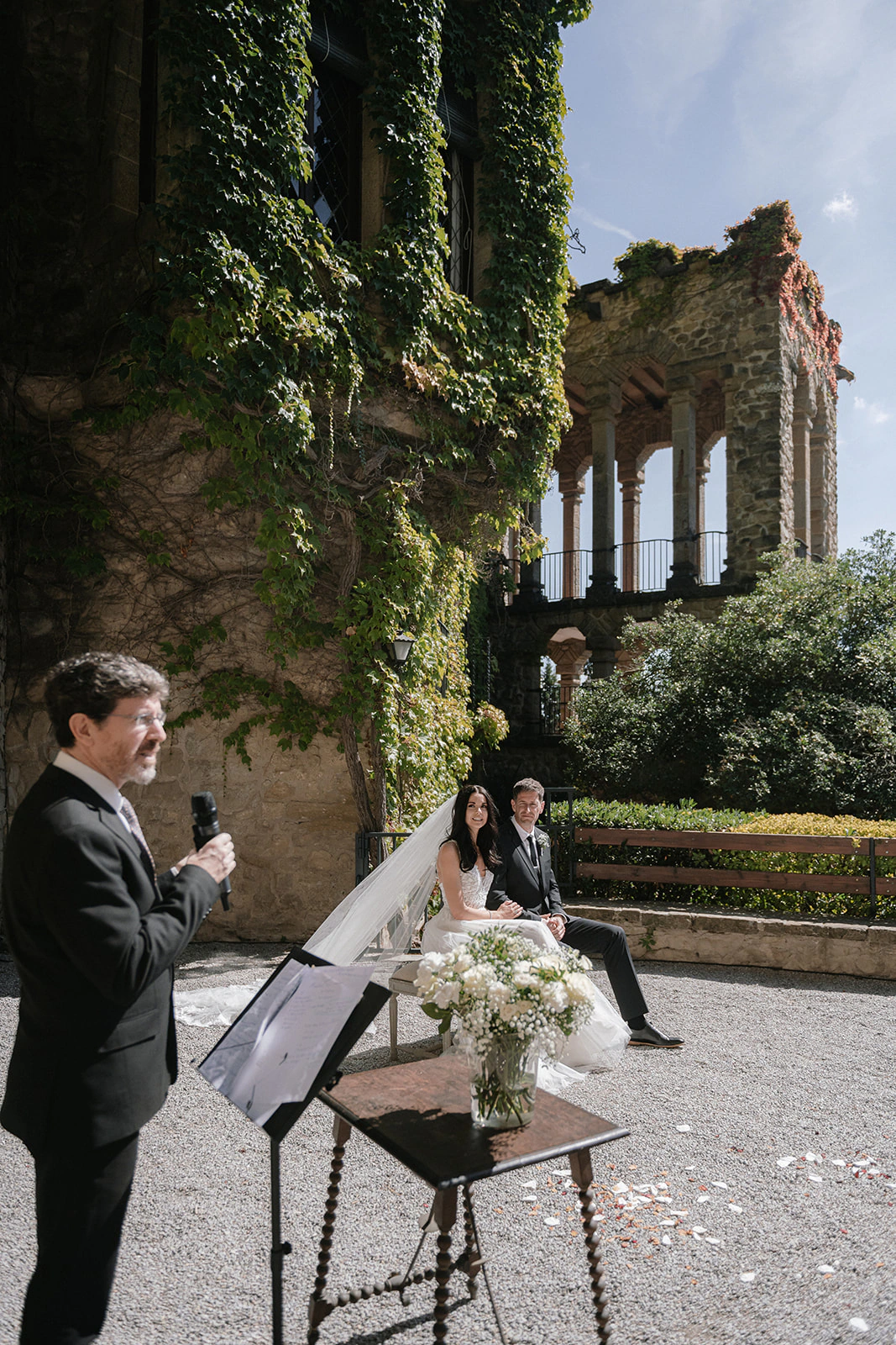 Chris and Emily's real wedding in Barcelona, photograph 32