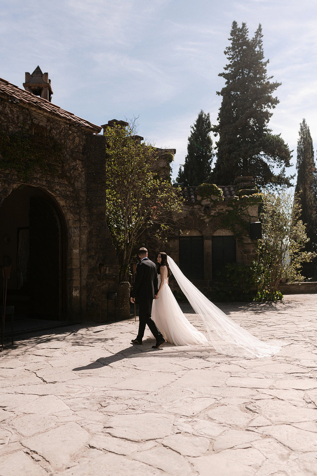 Chris and Emily's real wedding in Barcelona, photograph 46