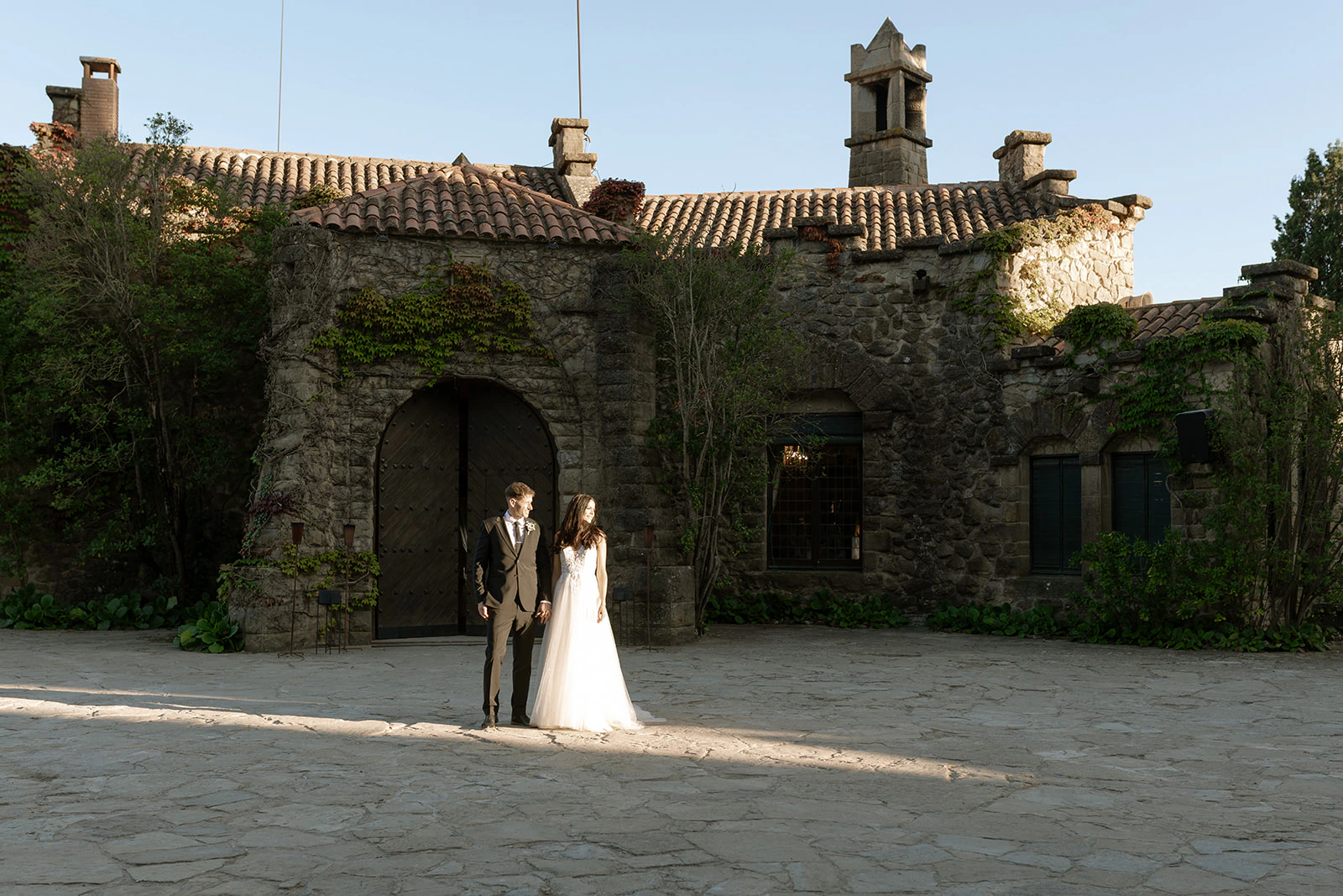 Chris and Emily's real wedding in Barcelona, photograph 70
