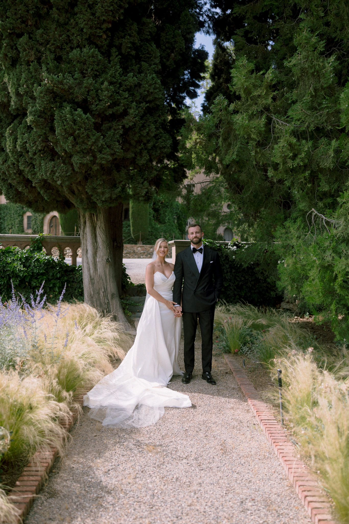 Darrelle and Ben's real wedding in Barcelona, photograph 9