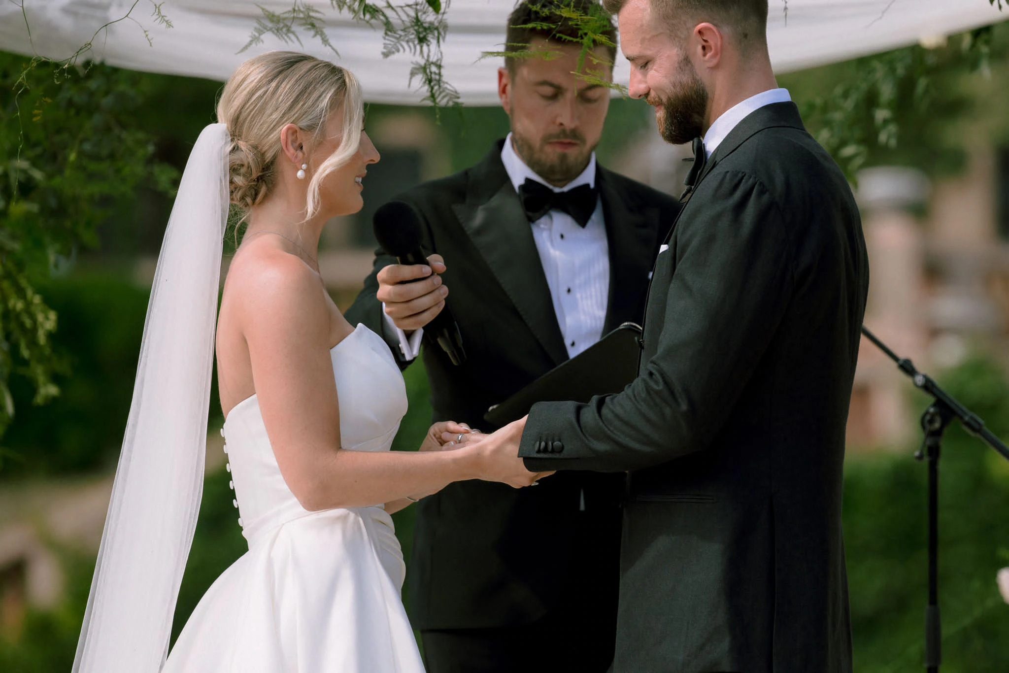 Darrelle and Ben's real wedding in Barcelona, photograph 16