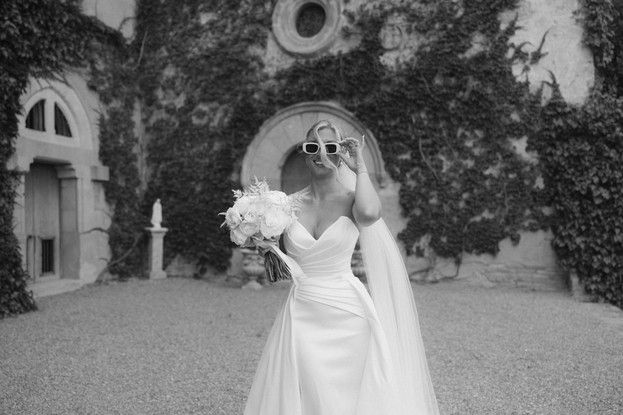 Darrelle and Ben's real wedding in Barcelona, photograph 17