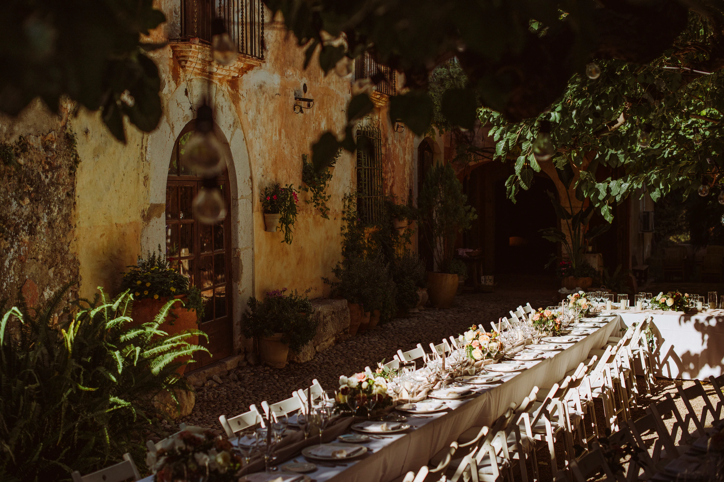 Fiona and James's real wedding in Sitges, photograph 10