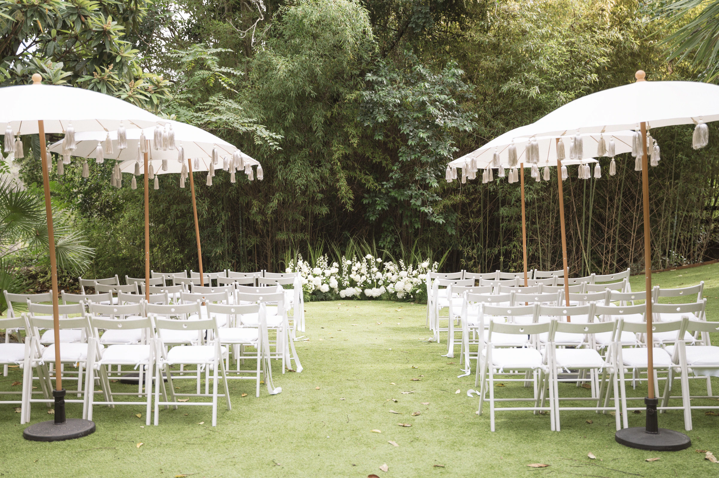 Grayson and Max's real wedding in Sitges, photograph 10