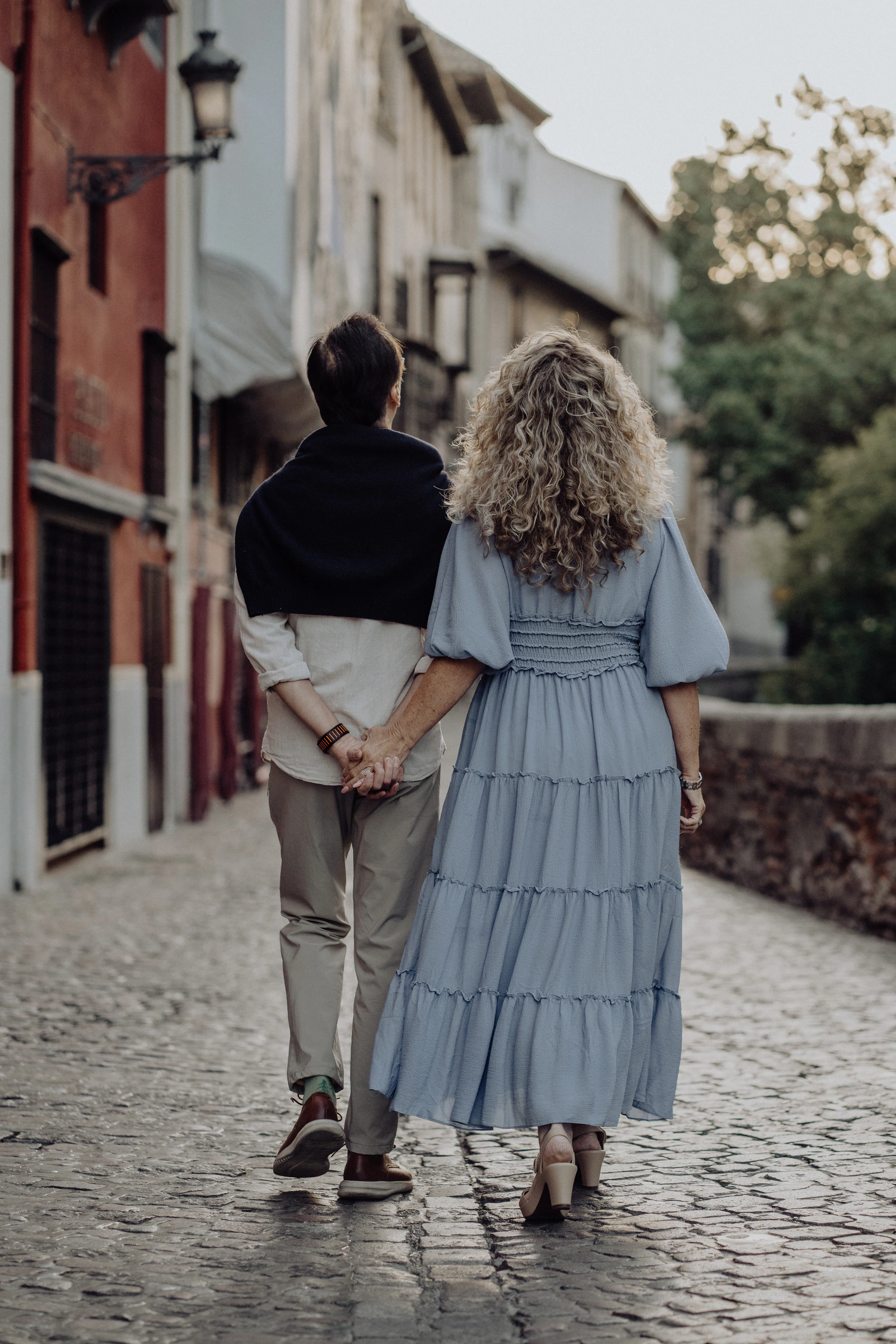 Guillermo and Danielle's pre-wedding session in Granada, photograph 14