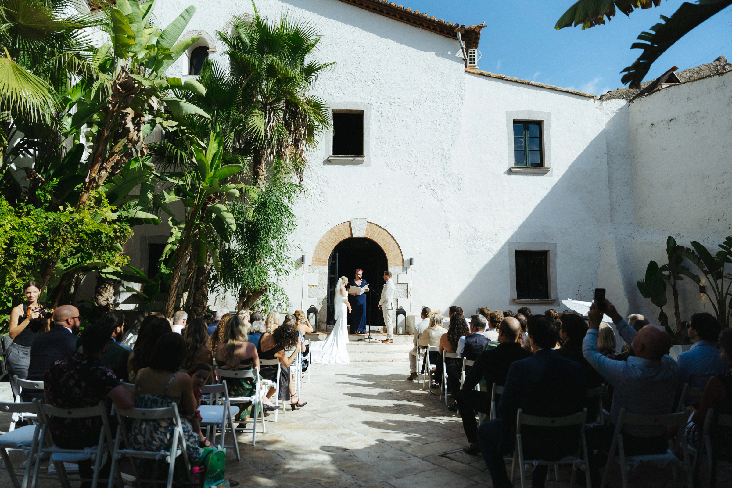 Lauren and Tom's real wedding in Sitges, photograph 9