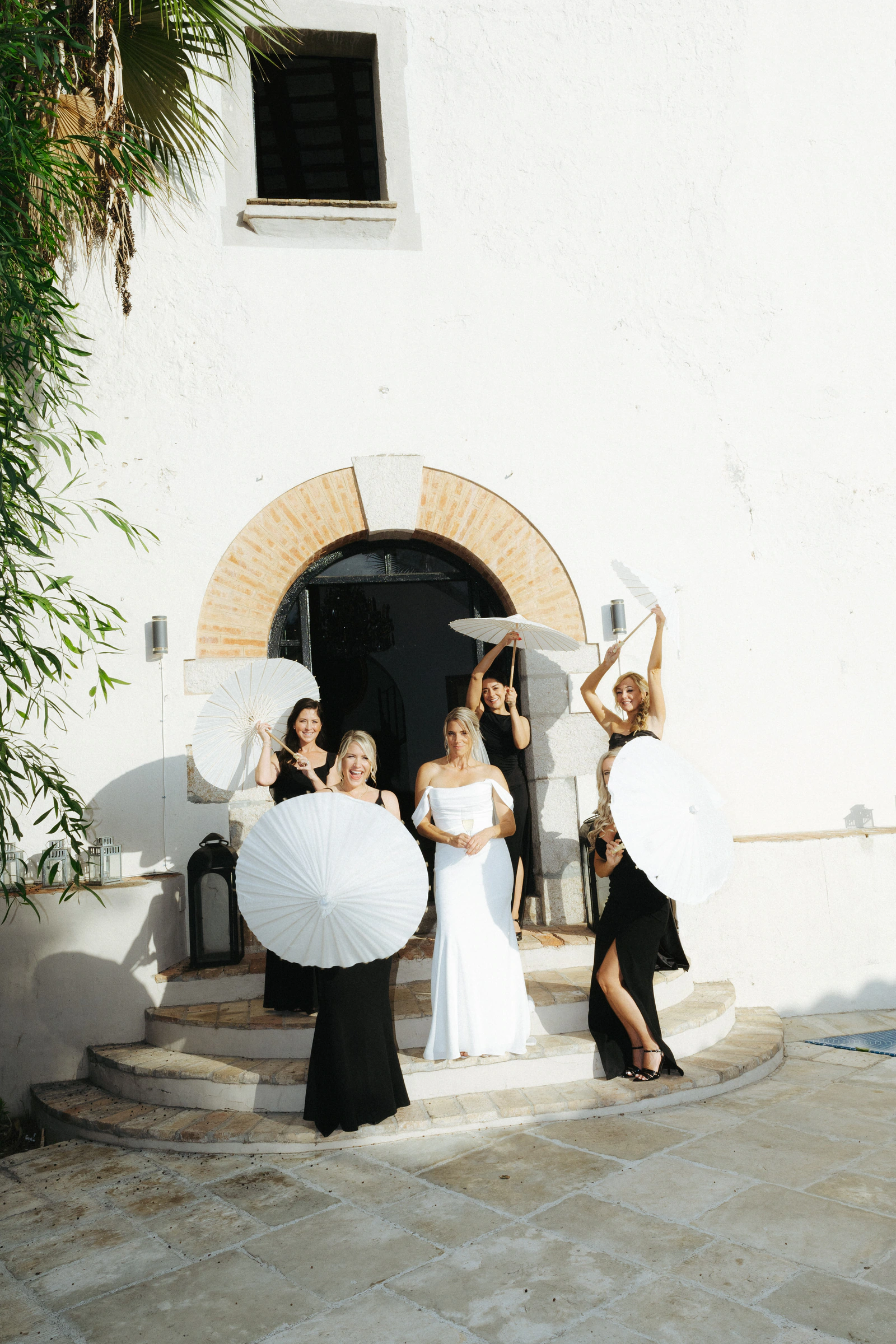 Lauren and Tom's real wedding in Sitges, photograph 10