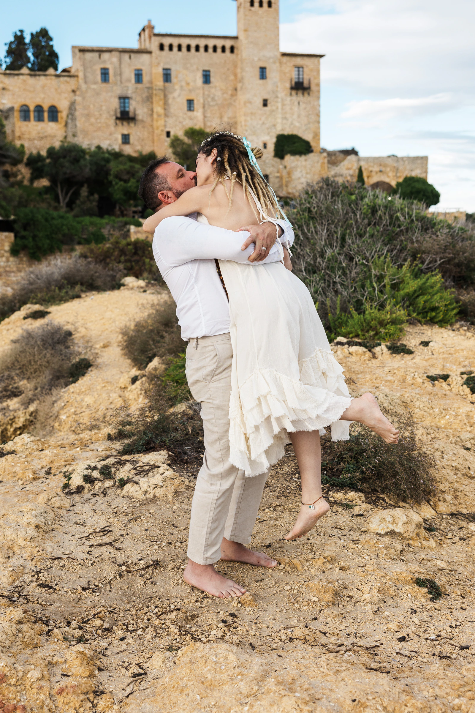 Mary Elaina and John's real wedding in coastal Spain, photograph 11