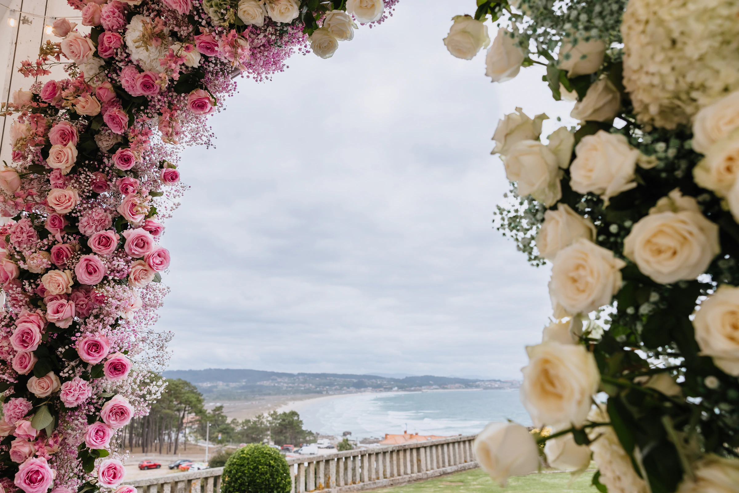 Melanie and Elliot's real wedding in Galicia, photograph 12