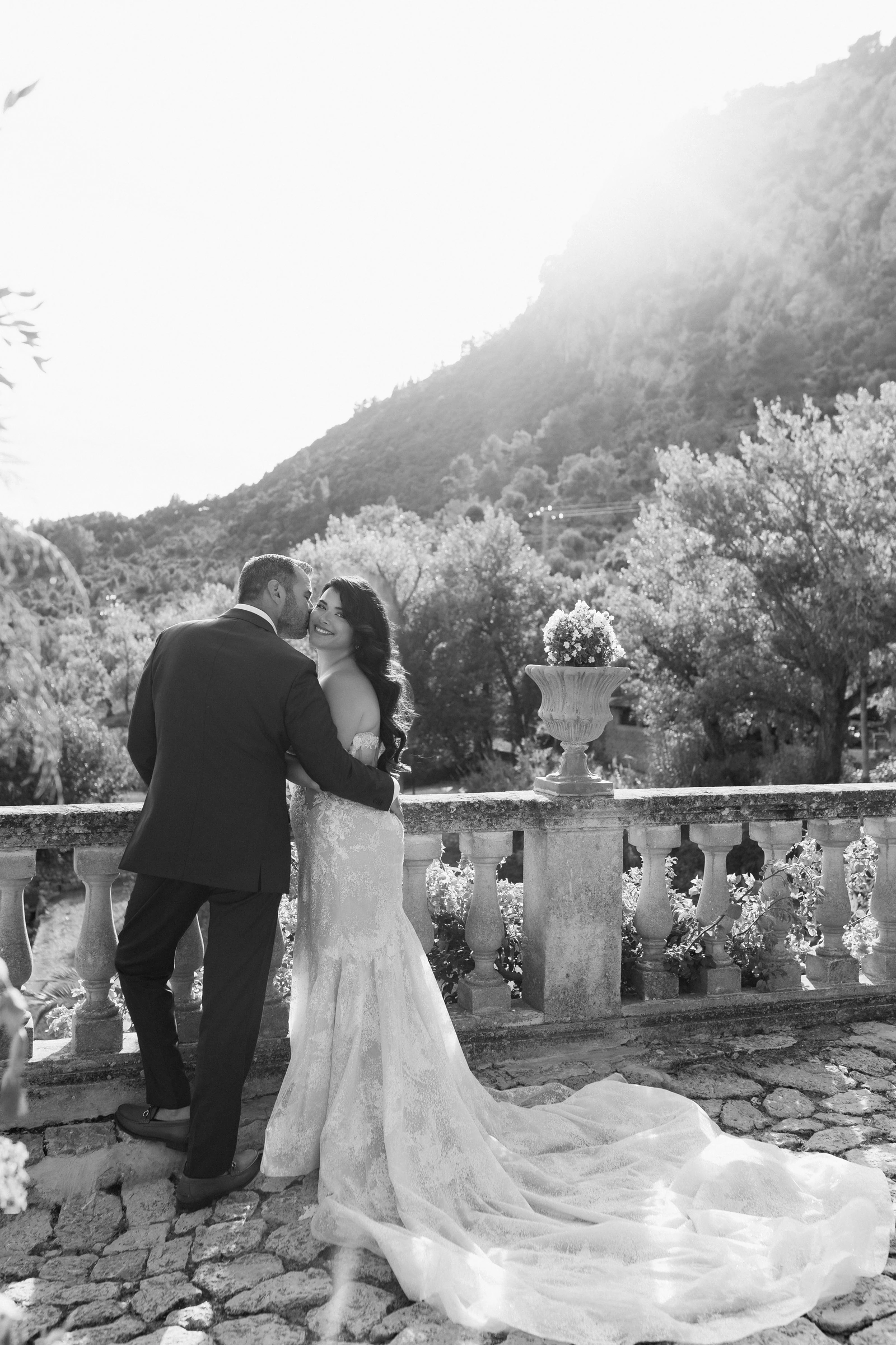 Sam and Pedro's real wedding in Mallorca, photograph 6